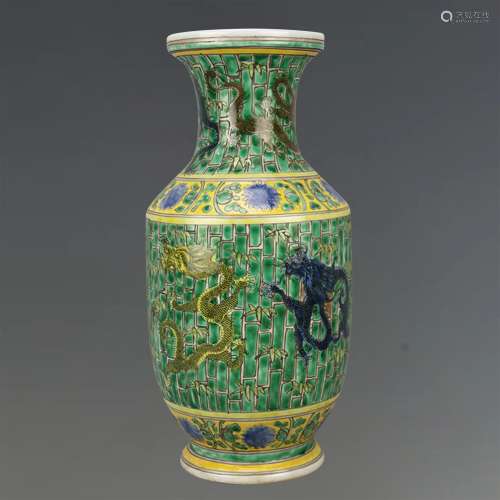 A Chinese San-Cai Glazed Porcelain Vase