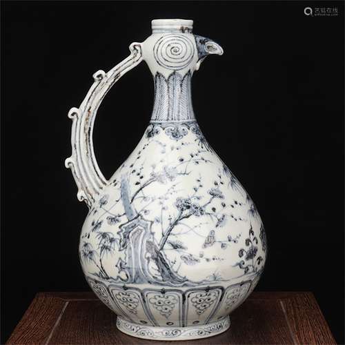 A Chinese Blue and White Porcelain Wine Pot