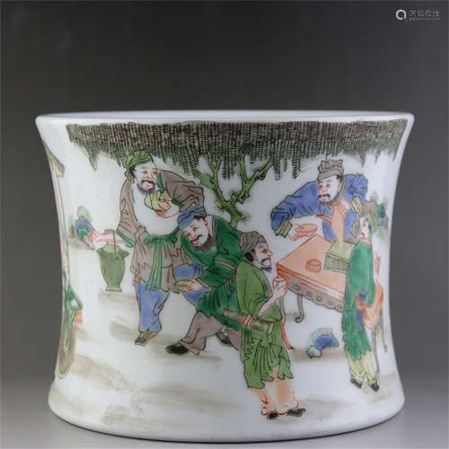 A Chinese Wu-Cai Glazed Porcelain Brush Pot