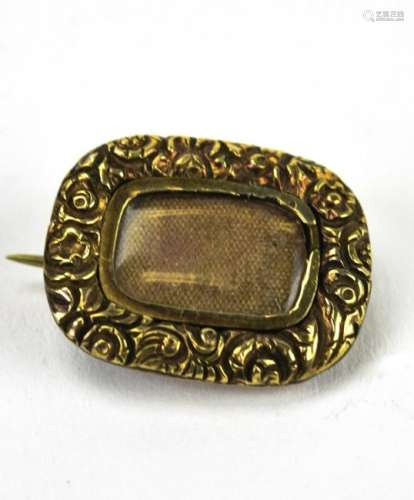 Antique 19th C Georgian 10kt Gold Mourning Brooch