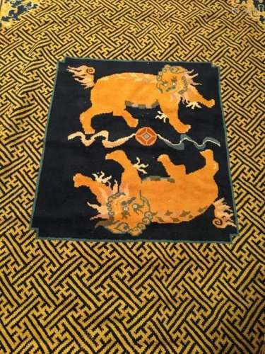 Tibetan Foo Lion Motif Rug / Carpet