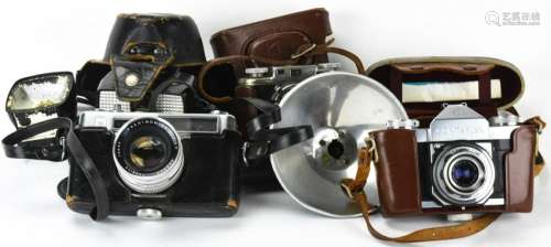 Collection Vintage Cameras Zeiss, Yashica, Bolsey