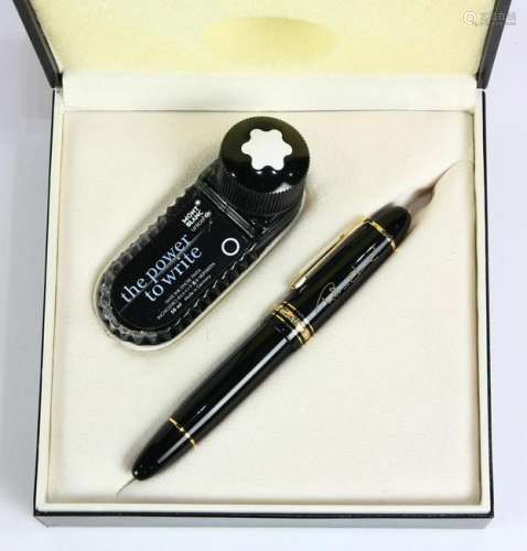 Mont Blanc fountain pen, #4810, with 18k gold tip,