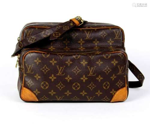 Louis Vuitton Nil shoulder bag