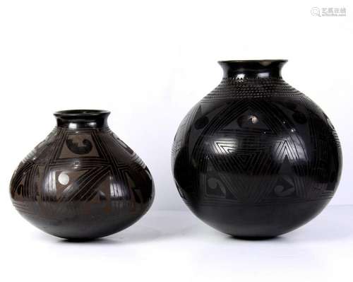 (lot 2) Casa Grandes large vessel group