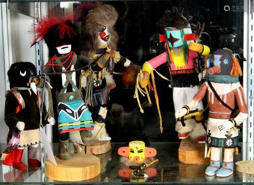 (lot of 5) Pueblo or Navajo Kachinas along with a