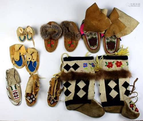 (lot of 13) Native Americna Moccasin group