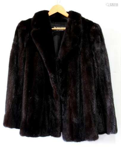 Short Roberts San Francisco mink coat