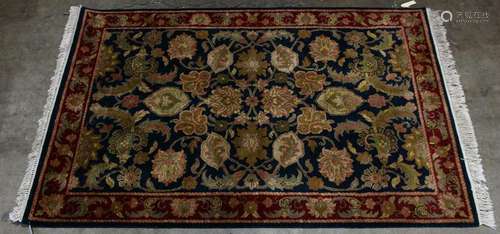 Agra floral carpet