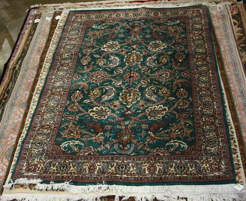 Agra Shiraz carpet