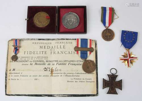 (lot of 4) War Medal group