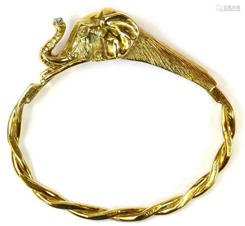 Diamond, 18K yellow gold elephant bracelet