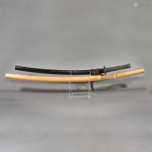 Katana with a scabbard, signed by Master Osafune K…