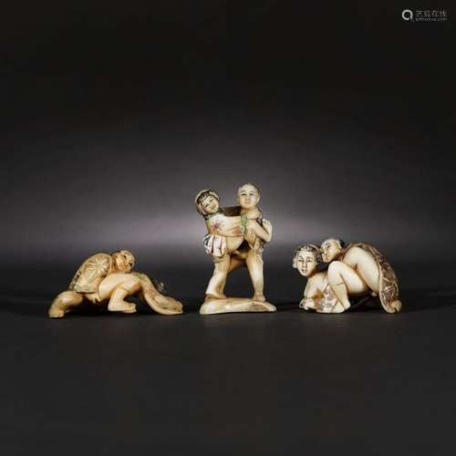 Three ivory erotic netsuke, signature: Okanobu, Ed…