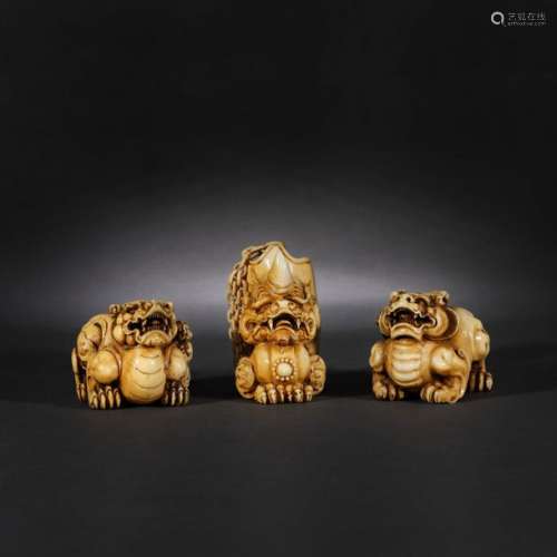 Three mammoth ivory carvings of Chilong dragons, Q…