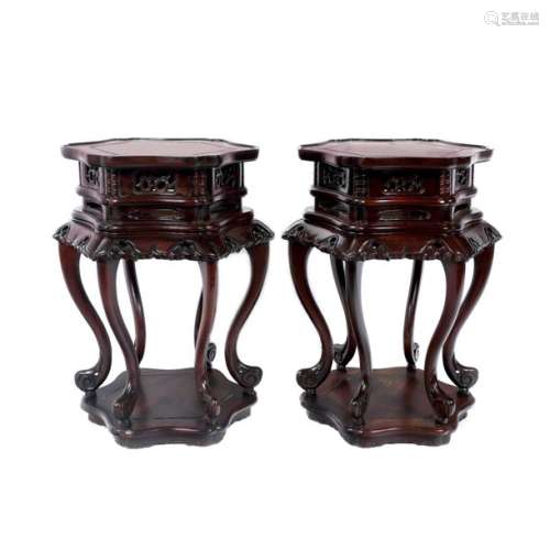 Two rosewood small tables with traditional Chinese…