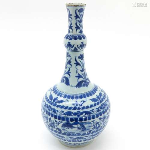 An Exceptional Chinese Garlic Neck Vase