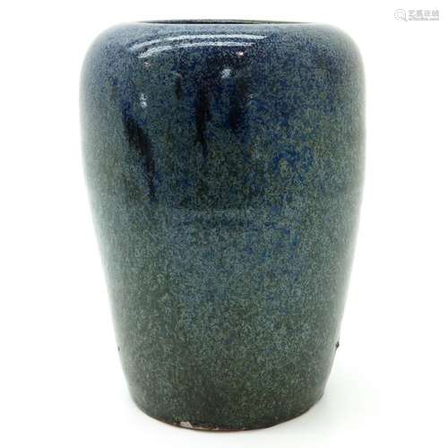 A Chinese Green and Blue Glaze Decor Vase