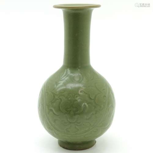 A Chinese Dark Green Celadon Vase