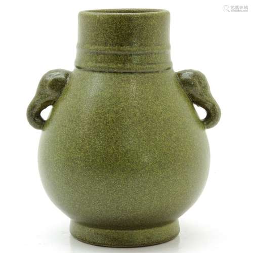 A Chinese Monochrome Teadust Vase