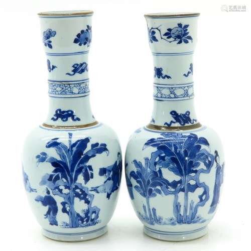 A Pair of Chinese Blue and White Vases