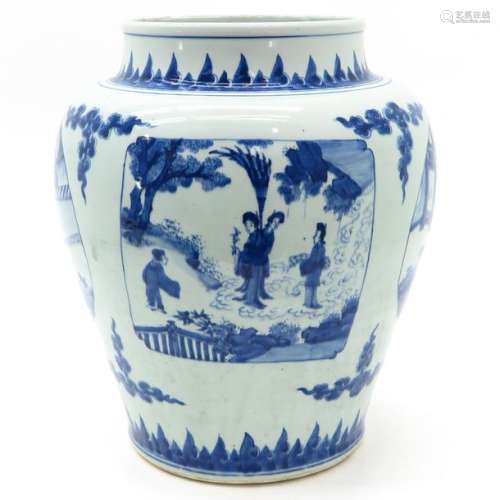 A Large Chinese Blue and White Pot