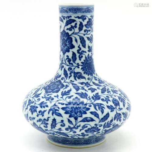 A Chinese Blue and White Bottle Vase