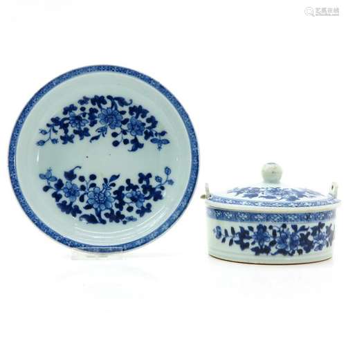 A Chinese Blue and White Butter Dish