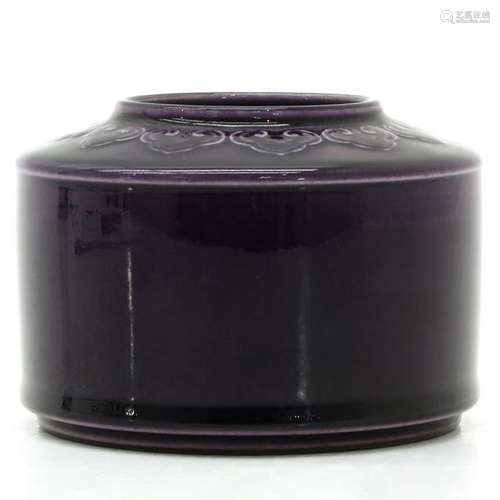 A Chinese Purple Glaze Brush Washer