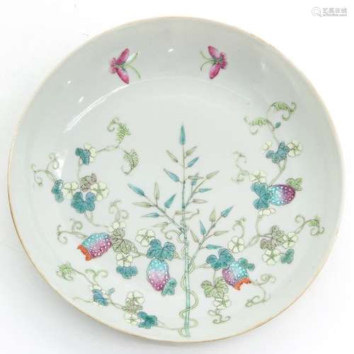 A Famille Rose Decor Dish