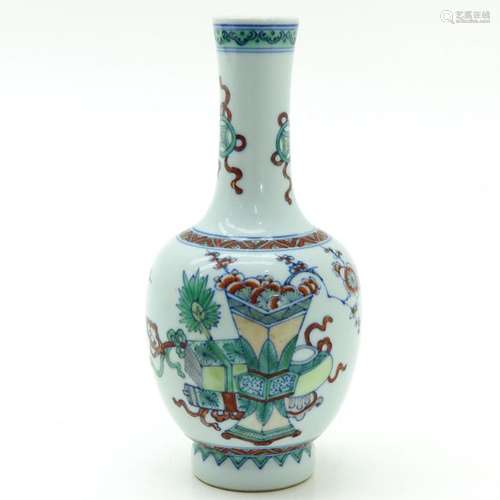 A Chinese Polychrome Decor Vase