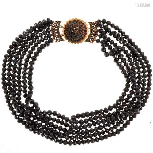 A Garnet Necklace on 14KG Clasp Circa 1900