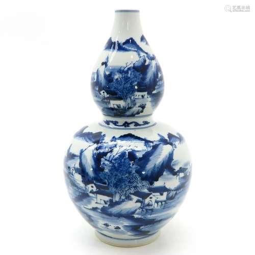 A Chinese Blue and White Gourd Vase