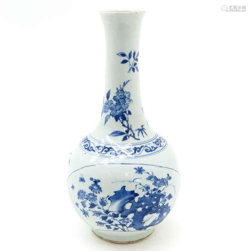 A Chinese Blue and White Bottle Vase