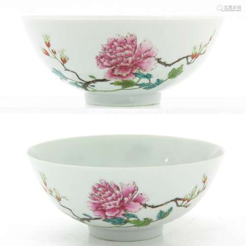 Two Chinese Famille Rose Bowls