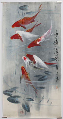 A CHINESE HAND-DRAWN PAINTING SCROLL OF 陈忠南 红鲤