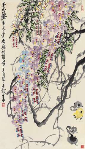 陈大羽（1912～2001） 1977年作 柔藤垂天半 立轴 设色纸本