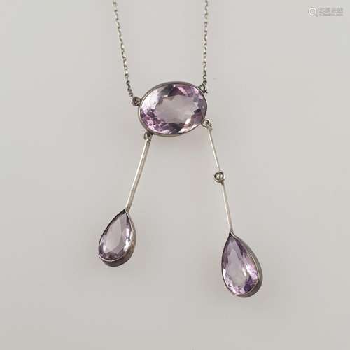 Collier mit Amethysten - wohl Silber (ungestempelt…