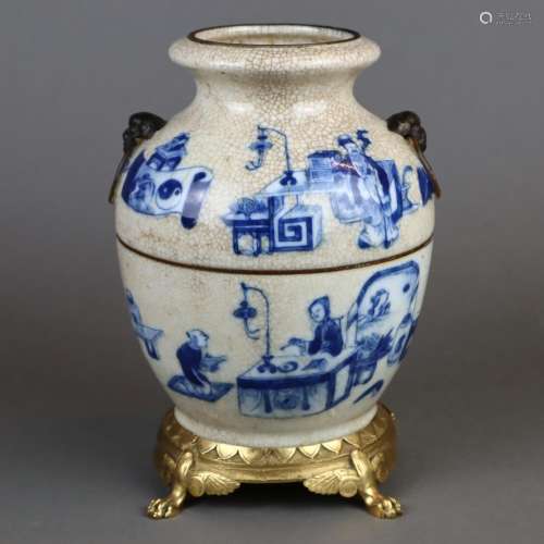 Vase mit Lampenfußmontierung - China, späte Qingdy…