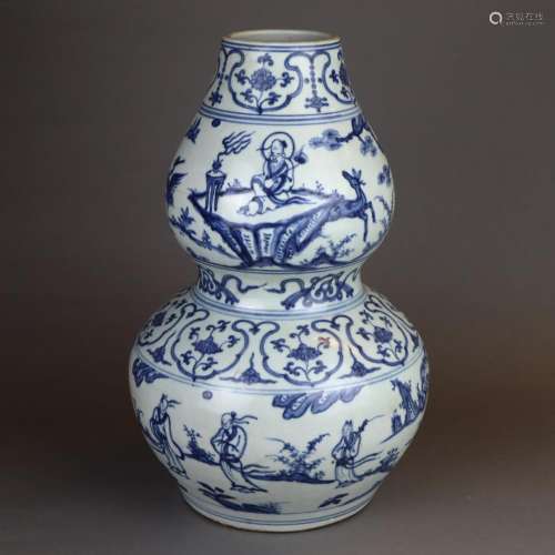 A Blue and White Double Gourd Vase - China, Ming d…