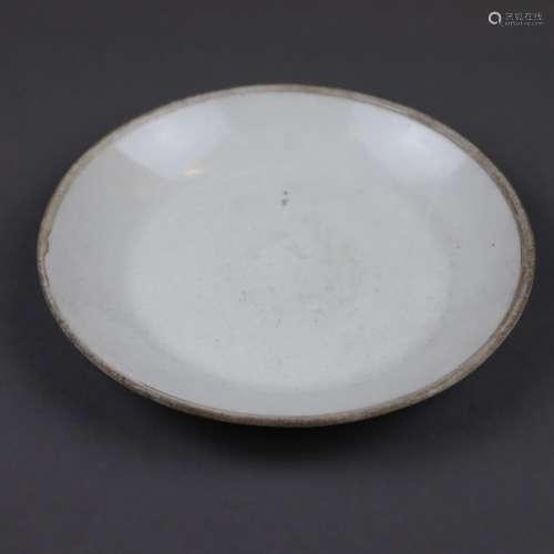 A Small Dingyao Dish - China, Song dynasty (907-12…