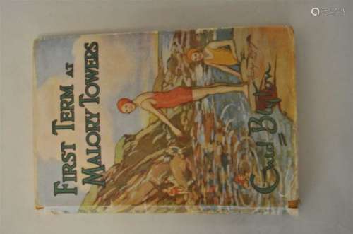 BLYTON, Enid, First Term at Malory Towers. 1st Edition, 1946. In dust wrapper. Not price-clipped.