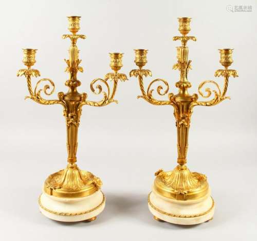 A VERY GOOD PAIR OF LOUIS XVIth WHITE MARBLE AND ORMOLU