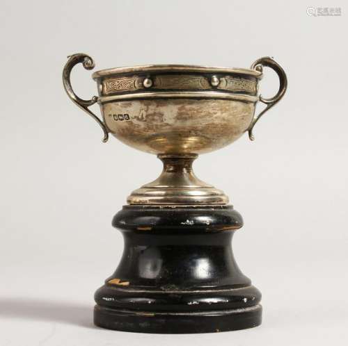 A SMALL SILVER PEDESTAL TROPHY CUP.  Sheffield 1921.
