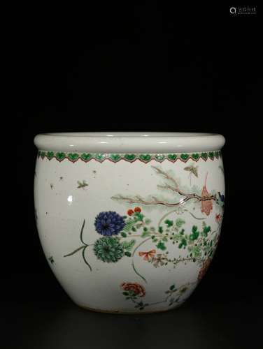 A Chinese Dou-Cai Glazed Porcelain Bowl