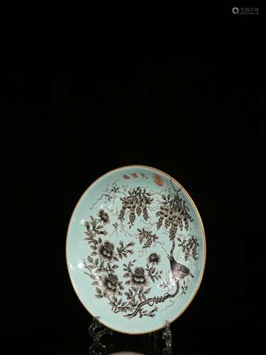 A Chinese Famille-Rose Porcelain Plate