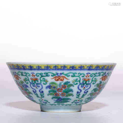 A Chinese Dou-Cai Glazed Porcelain Bowl