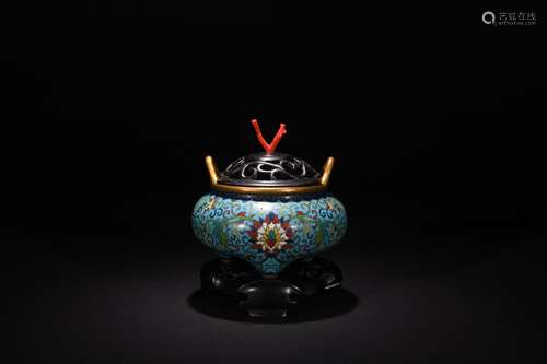 Qing dynasty cloisonne stove with interlocking lotus pattern