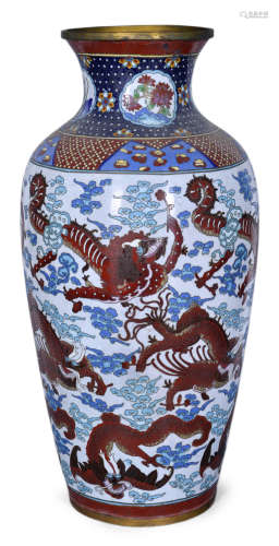 龙纹景泰蓝花瓶
