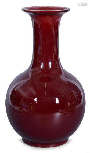 60年代红釉瓶